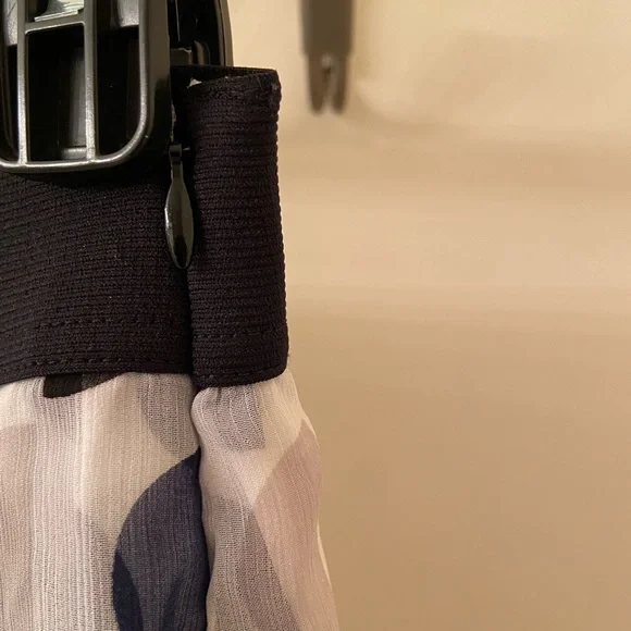 White House Black Market Skirt Size 12 - Picture 5 of 10